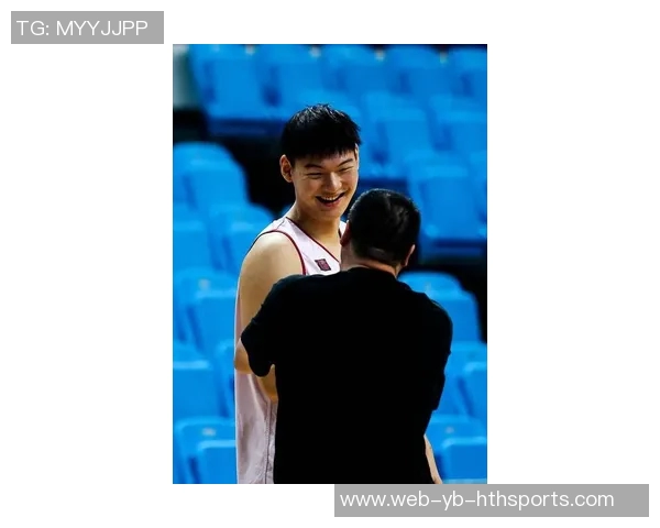 上海男篮兵强马壮王哲林张镇麟洛夫顿古德温弗格领衔全力冲击新赛季 上海男篮兵强马壮王哲林张镇麟洛夫顿古德温弗格领衔全力冲击新赛季