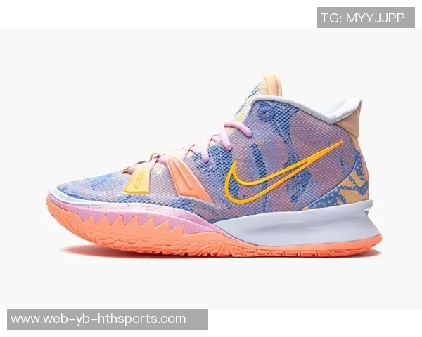 杜克女篮发布阿贾威尔逊签名鞋AOne特别版经典黑蓝配色款式